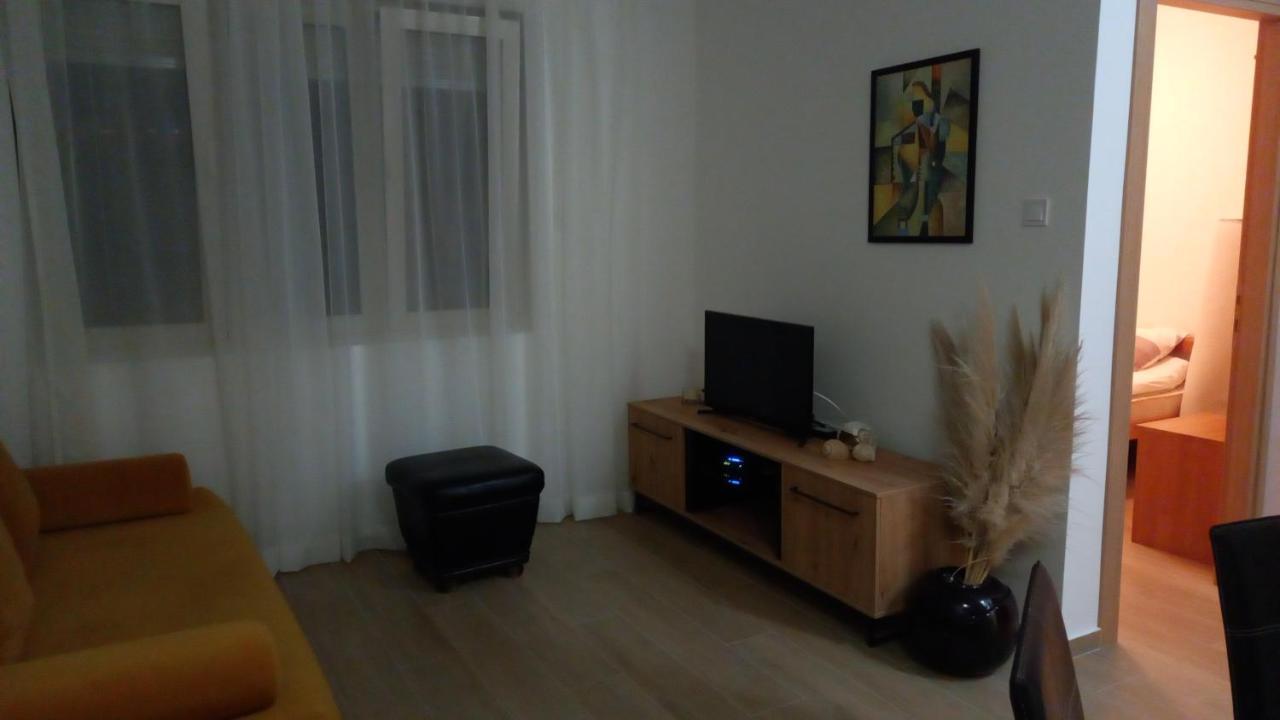 Solaris Apartments بودفا المظهر الخارجي الصورة