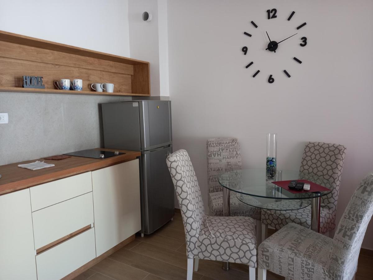 Solaris Apartments بودفا المظهر الخارجي الصورة