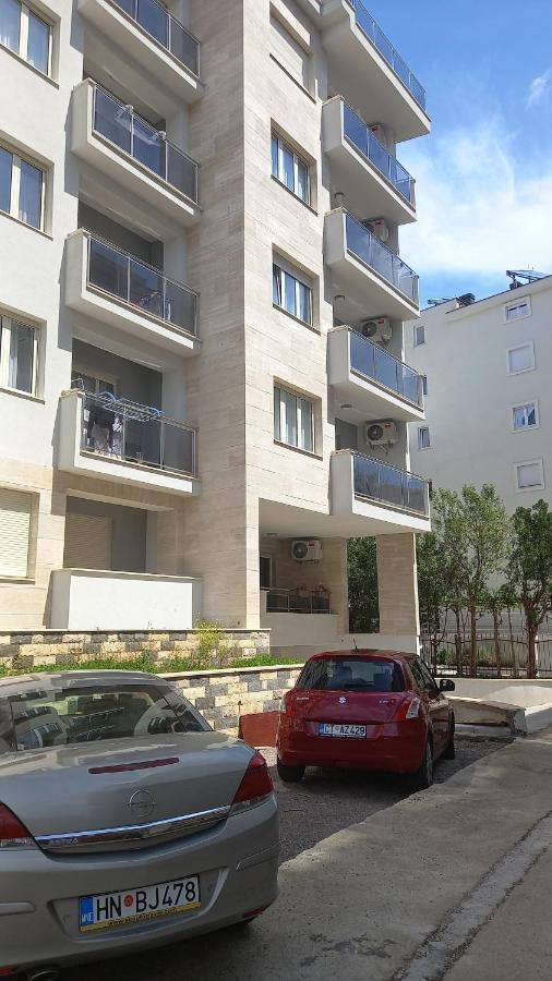 Solaris Apartments بودفا المظهر الخارجي الصورة